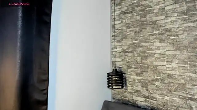 ASHLEY COLLINS1 online show from February 28, 2026, 1:01 pm