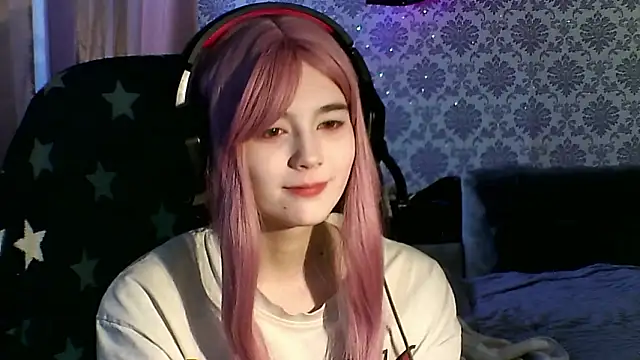 Snapshot of Angels_corner chatting on February 6, 2026, 9:34 am Angels corner online show from February 6, 2026, 9:34 am