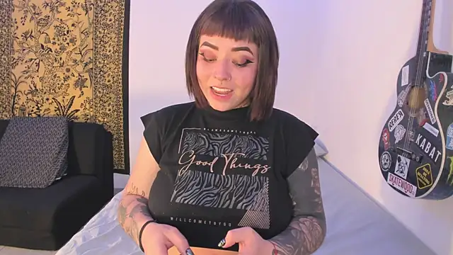 Aria x Orien  online show from July 15, 2026, 7:52 pm