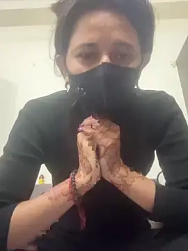 Snapshot of raavigirl chatting on February 5, 2026, 7:18 pm raavigirl online show from February 5, 2026, 7:18 pm