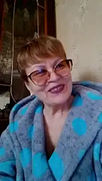 Snapshot of SophieBurns chatting on April 19, 2026, 9:52 am SophieBurns online show from April 19, 2026, 9:52 am