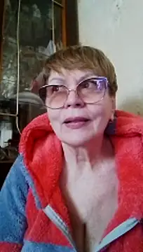 Snapshot of SophieBurns chatting on April 27, 2026, 9:29 am SophieBurns online show from April 27, 2026, 9:29 am