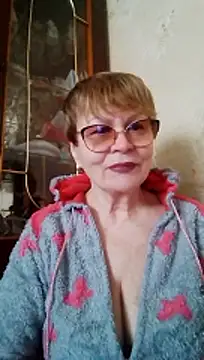 Snapshot of SophieBurns chatting on May 8, 2026, 9:36 am SophieBurns online show from May 8, 2026, 9:36 am
