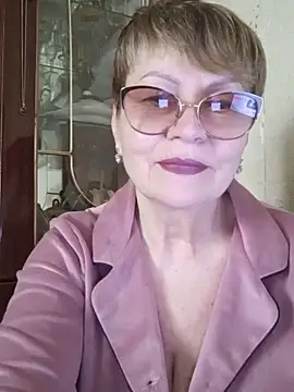 Snapshot of SophieBurns chatting on May 28, 2026, 9:06 am SophieBurns online show from May 28, 2026, 9:06 am