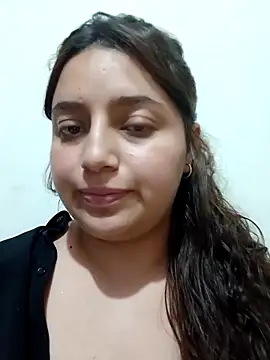 MajoArias online show from March 4, 2026, 3:34 am