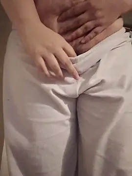 MajoArias online show from April 13, 2026, 12:49 am