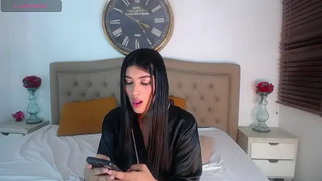 Snapshot of LucyVilla chatting on February 20, 2026, 4:42 am LucyVilla online show from February 20, 2026, 4:42 am