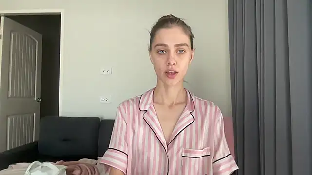 SonyaSweety online show from February 21, 2026, 2:56 am