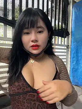 Lewd couple online show from May 20, 2026, 1:56 am