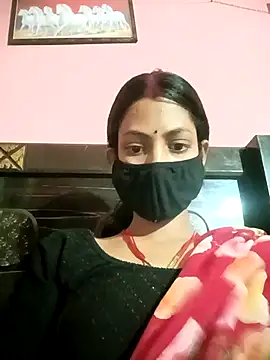 BIG QWEEN NO1 online show from March 18, 2026, 7:33 am