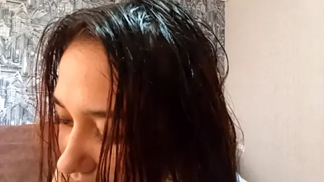 AnnettaBelsito online show from May 18, 2026, 1:39 pm