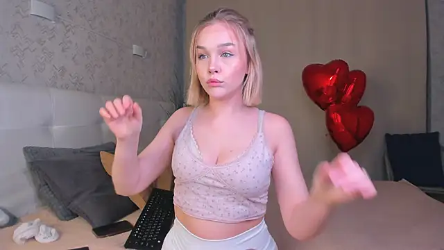 Snapshot of Jenifer_lo chatting on February 17, 2026, 9:17 am Jenifer lo online show from February 17, 2026, 9:17 am