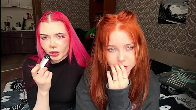 Snapshot of Veldenga chatting on February 8, 2026, 9:56 am Veldenga online show from February 8, 2026, 9:56 am