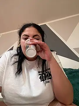 Amber Sinn online show from July 15, 2026, 4:18 am