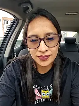 Paola andrade online show from April 8, 2026, 4:18 pm