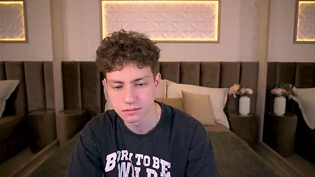 StefanBev online show from February 13, 2026, 7:32 pm