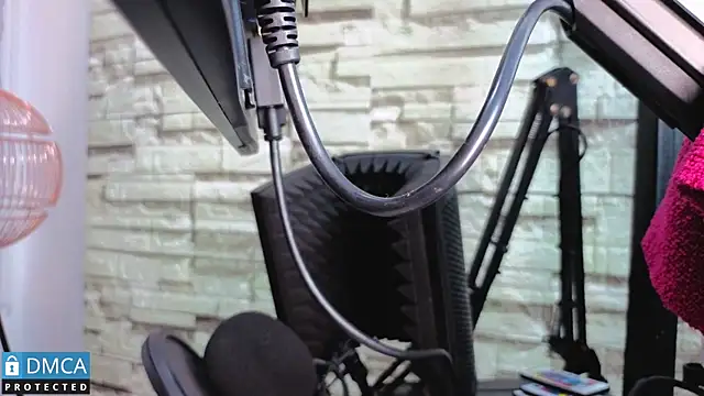 Snapshot of sandra_rey_ chatting on February 19, 2026, 6:37 pm sandra rey online show from February 19, 2026, 6:37 pm