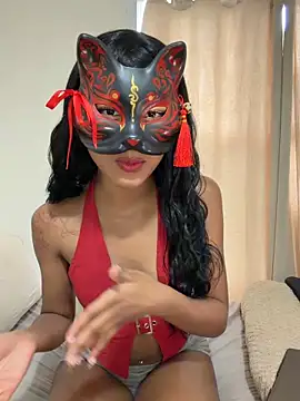 LadyKitsune online show from May 27, 2026, 3:53 pm