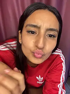 -BabyLuna online show from March 28, 2026, 9:53 am