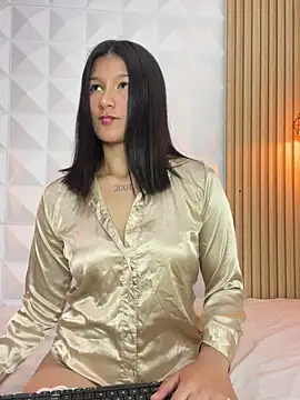  HIKARII  online show from February 9, 2026, 7:40 pm