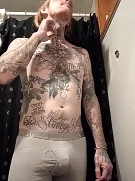 Papabear6122 online show from February 13, 2026, 5:03 am