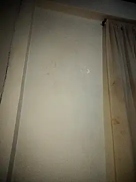 -hotebony online show from May 27, 2026, 1:57 am