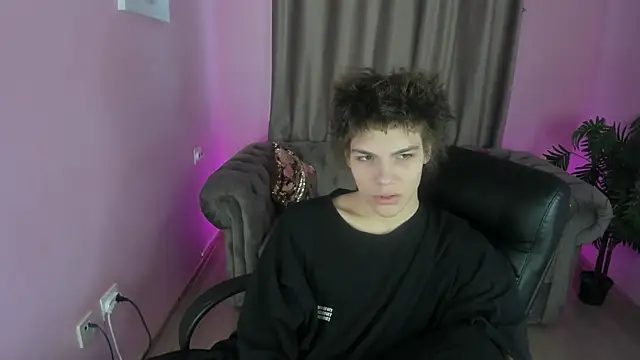 jeffry pinkman online show from February 20, 2026, 10:49 am