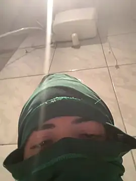 novinhogozando online show from April 20, 2026, 1:14 pm