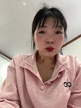 Snapshot of cuty_lusy chatting on February 23, 2026, 2:31 am cuty lusy online show from February 23, 2026, 2:31 am