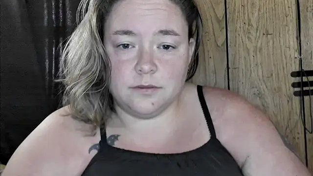 ladylynn13 online show from March 28, 2026, 4:17 pm