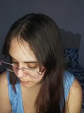 its lauu  online show from April 2, 2026, 5:16 am