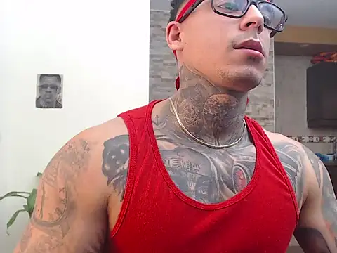 maxstrom111 online show from February 12, 2026, 2:01 pm