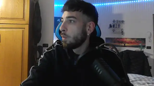 maestroboris95 online show from February 9, 2026, 12:58 am