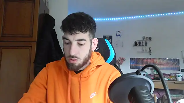 maestroboris95 online show from February 21, 2026, 11:22 am