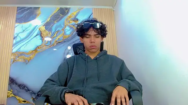 DaviidBuckx  online show from April 2, 2026, 2:09 am