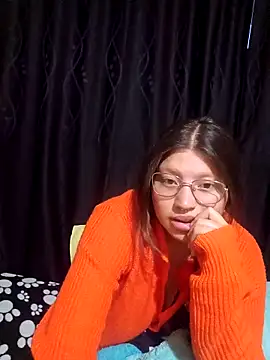 Monroe0303 online show from February 26, 2026, 11:04 pm