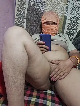 Seductive pooja online show from March 20, 2026, 6:02 pm