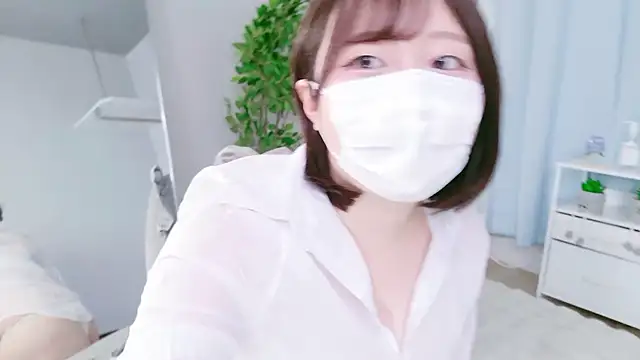 Saki chanF online show from March 19, 2026, 7:12 am