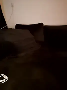 Snapshot of AkuManis chatting on February 15, 2026, 8:38 pm AkuManis online show from February 15, 2026, 8:38 pm