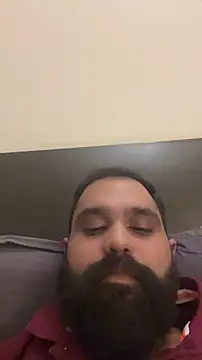 Snapshot of beerboy2222 chatting on April 14, 2026, 7:31 pm beerboy2222 online show from April 14, 2026, 7:31 pm