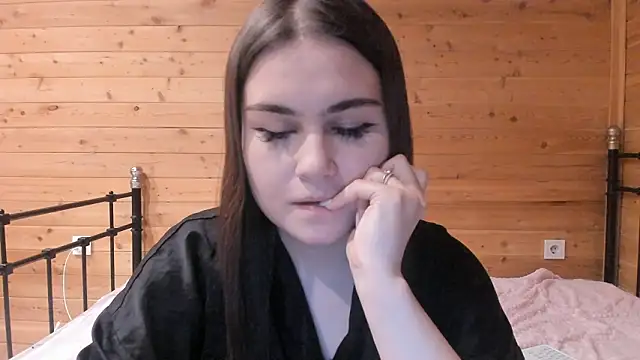 Snapshot of shanti_fo chatting on February 12, 2026, 2:56 pm shanti fo online show from February 12, 2026, 2:56 pm