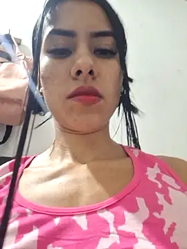 Snapshot of Alannys19 chatting on February 26, 2026, 4:33 am Alannys19 online show from February 26, 2026, 4:33 am