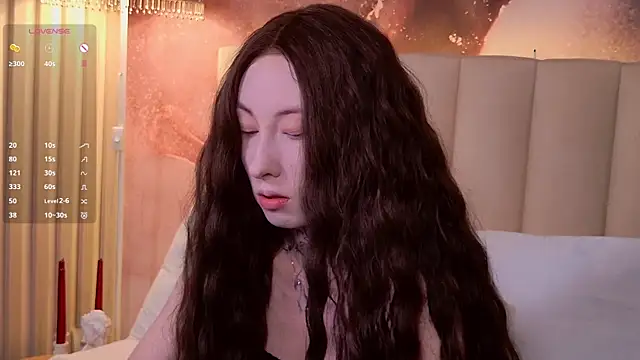 roxy morrison x online show from April 8, 2026, 3:39 am