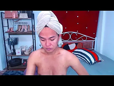 Snapshot of SeductiveAya chatting on February 27, 2026, 9:37 pm SeductiveAya online show from February 27, 2026, 9:37 pm