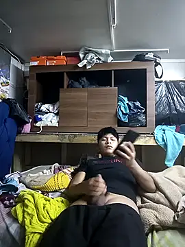 Fernando Yoo online show from March 25, 2026, 8:37 pm