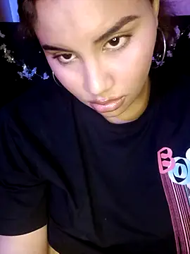 amandaa 21 online show from February 14, 2026, 9:55 pm