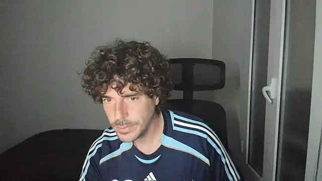 Snapshot of joaquin420_hot chatting on March 2, 2026, 5:08 am joaquin420 hot online show from March 2, 2026, 5:08 am