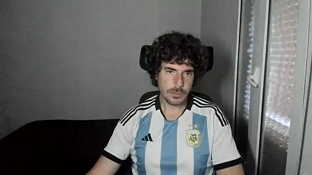 joaquin420 hot online show from March 17, 2026, 9:12 am