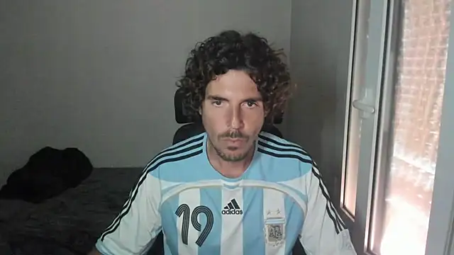 joaquin420 hot online show from April 12, 2026, 12:43 pm