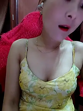 Snapshot of Aly_live chatting on February 27, 2026, 5:51 am Aly live online show from February 27, 2026, 5:51 am